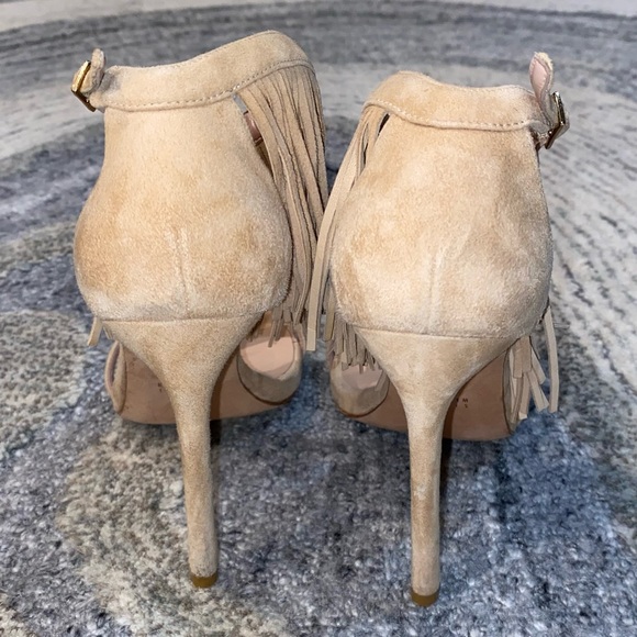 STUART WEITZMAN Lovefringe Suede Nudist Ankle Strap Fringe Sandals - Picture 3 of 9